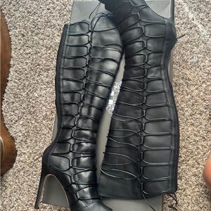 Vince Camuto Black Lace-Up Heeled Boots